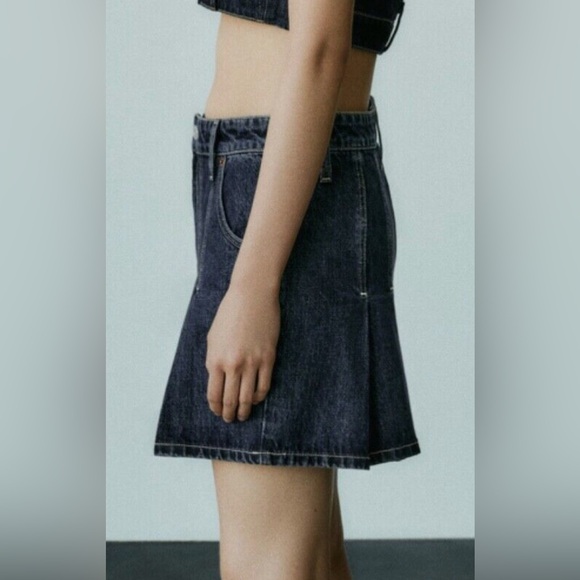 ZARA  Pleated Mini Denim Skirt size extra small - Picture 3 of 11